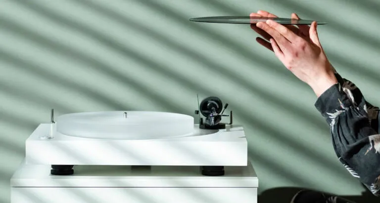 gramofon-pro-ject-x2-czarny-waga-z-opakowaniem-12-kg