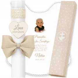 szatka-i-swieca-do-chrztu-swieca-chrzest-biala-szatka-ze-zdjeciem-pudelko