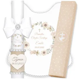 szatka-i-swieca-do-chrztu-biala-szatka-i-swieca-na-chrzest-pudelko