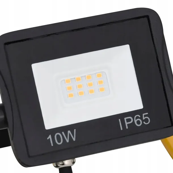 reflektor-led-z-uchwytem-10-w-zrodlo-swiatla-led
