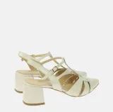 bezowe-sandaly-na-klocku-kod-producenta-2431-146