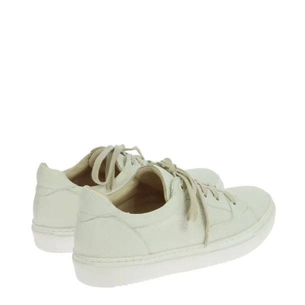 biale-skorzane-trampki-kod-producenta-2655-129