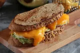 toster-esperanza-ciabatta-bialy-600-w-bezpieczenstwo-podstawa-antyposlizgowa
