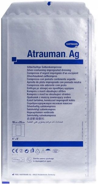 Atrauman Ag 10 cm x 20 cm opatrunek ze srebrem Hartmann 1 sztuka opatrunku