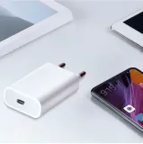 ladowarka-sieciowa-szybka-do-iphoneipadmacbook-pro-liczba-urzadzen-ladowanych-jednoczesnie-1