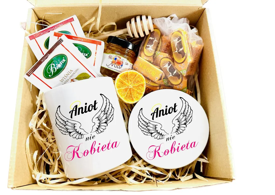 zestaw-xl-na-dzien-kobiet-kubek-herbata-prezent-kosz-prezentowy-box