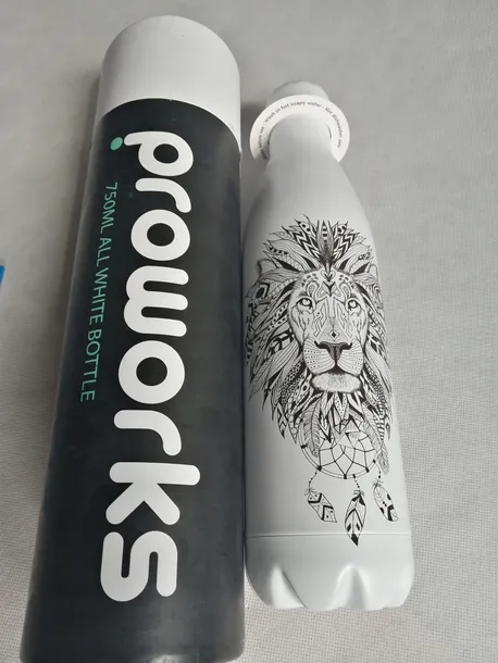 termos-proworks-750-ml-stan-nowy-pojemnosc-750-ml