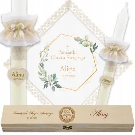 swieca-na-chrzest-i-szatka-do-chrztu-i-pudelko-drewniane-z-grawerem-eko-ke