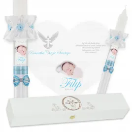 pudelko-drewniane-biale-swieca-szatka-zdjecie-do-na-chrzest-s