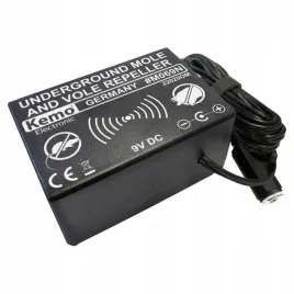 odstraszacz-kretow-nornic-wodoodporny-przeciwko-myszom-i-szczurom