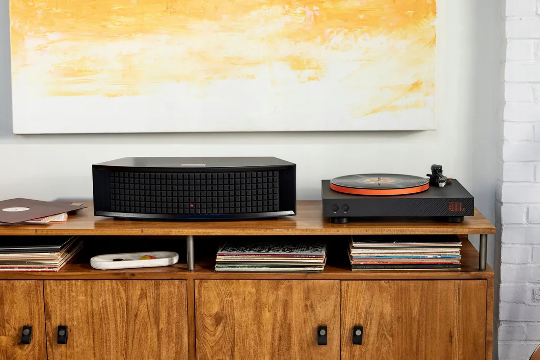gramofon-jbl-spinner-bt-czarny