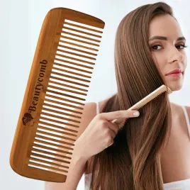 drewniany-grzebien-do-wlosow-gestych-i-kreconych-do-rozczesywania