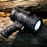 latarka-reflektor-i-szperacz-everactive-500-lm-led-zasilanie-akumulatorowe