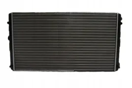 chlodnica-vw-t4-24-25d-90-maxgear-ac518946
