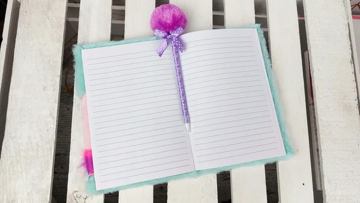 notes-pamietnik-zeszyt-okladka-twarda