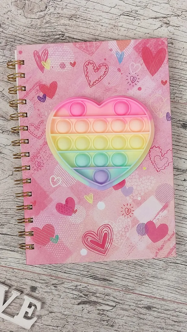 notes-pamietnik-zeszyt