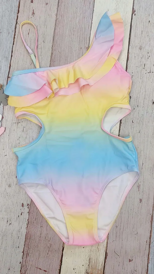 stroj-kostium-kapielowy-9-10-lat