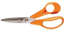 uniwersalne-nozyczki-ogrodowe-18-cm-fiskars