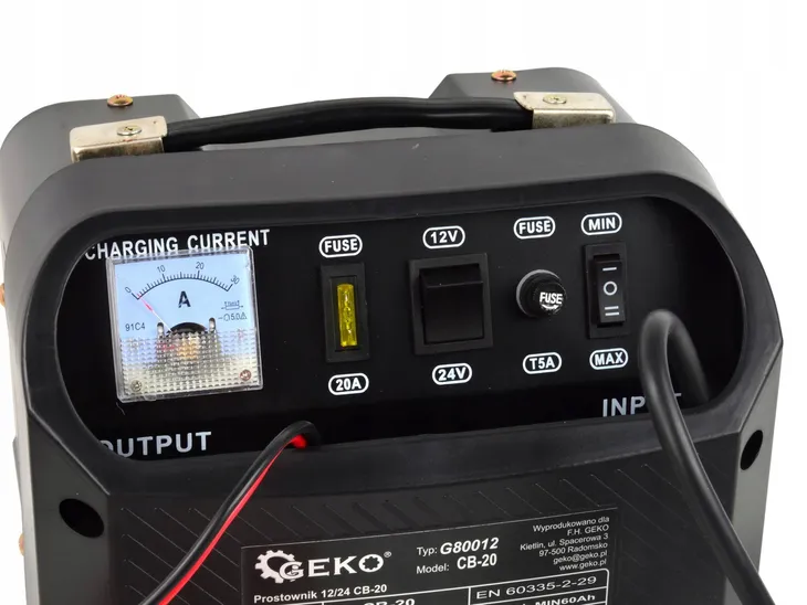 prostownik-geko-g80012-waga-z-opakowaniem-4-5-kg
