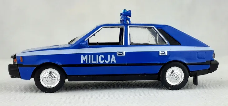prl-fso-polonez-milicja-waga-z-opakowaniem-0-11-kg