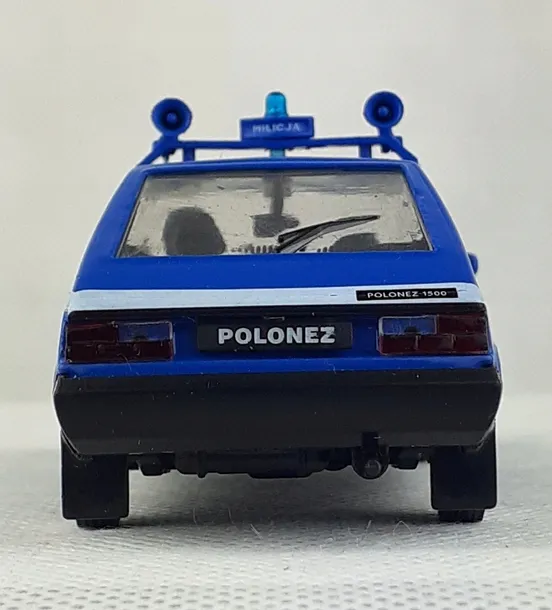 prl-fso-polonez-milicja-skala-skala-1-43