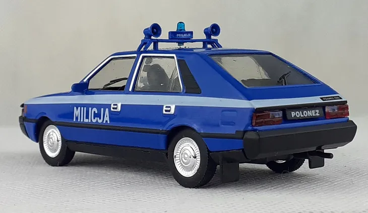 prl-fso-polonez-milicja-stan-nowy-stan-opakowania-oryginalne