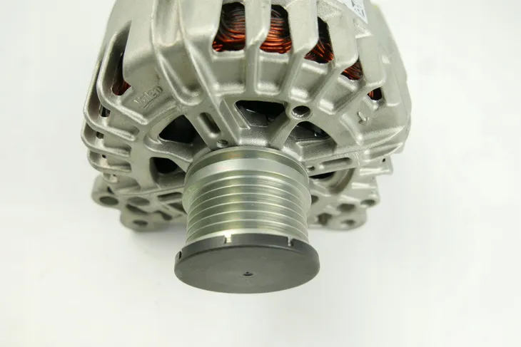 valeo-alternator-val440428-stan-nowy-typ-samochodu-autobusy-samochody-dostawcze-samochody-osobowe