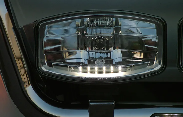 reflektor-hella-1fe-008-773-081-numer-katalogowy-oryginalu-daf-088-8549-iveco-500051175-man-zf252070113-scania-1-934-120-scania-20-223-650