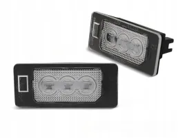 skoda-fabia-3-octavia-3-rapid-superb-3-lampki-led-tablicy-rejestracji