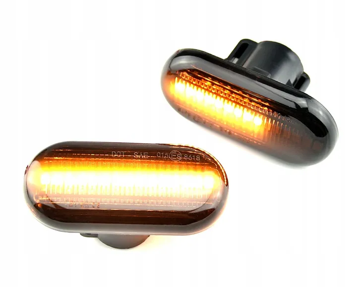 dacia-dokker-kierunkowskazy-led-dynamiczne-black