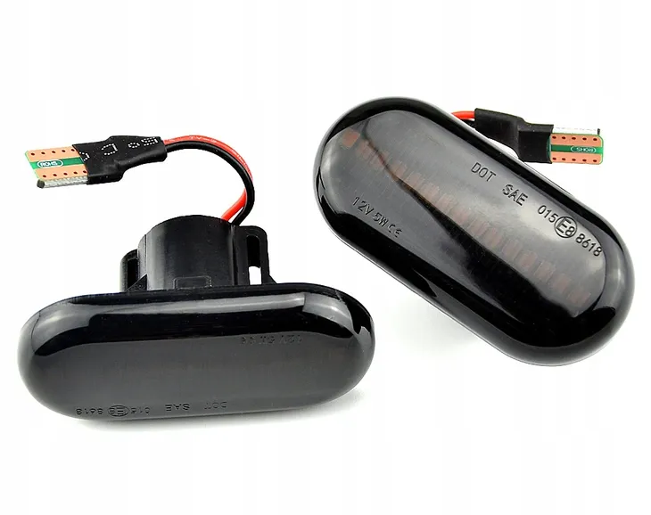dacia-dokker-kierunkowskazy-led-dynamiczne-black-stan-nowy