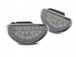 toyota-aygo-i-05-14-lampki-led-tablicy-rejestracji