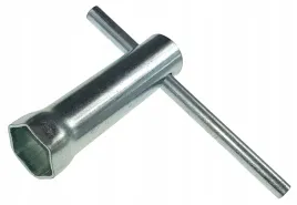 klucz-swiecy-do-kosiarki-fi-21mm