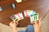 gra-karciana-mattel-phase-10-maksymalna-liczba-graczy-6