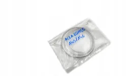 aluminiowe-ramki-do-licznika-alfa-romeo-145-146