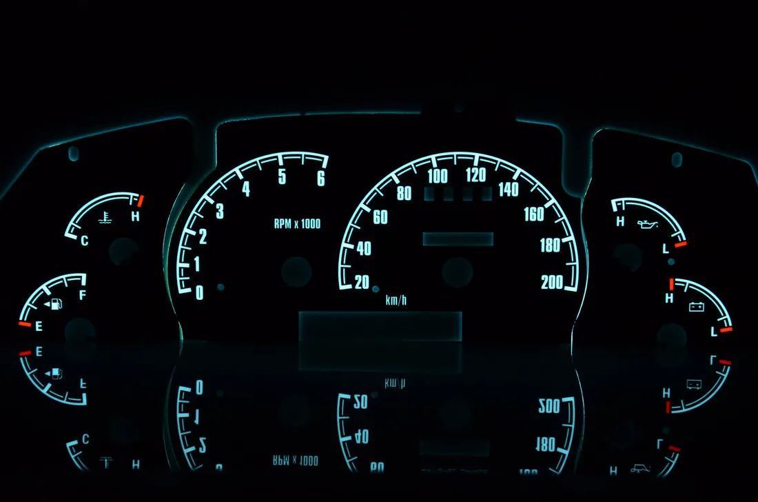 tarcze-indiglo-do-licznika-ford-explorer