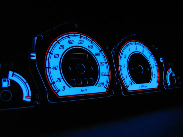 tarcze-indiglo-suzuki-swift-producent-moman