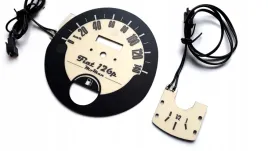 fiat-126p-swiecace-tarcze-licznika-indiglo-moman