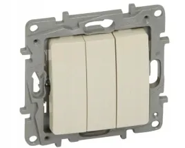 legrand-niloe-lacznik-potrojny-krem-764603-396613