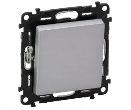 legrand-valena-life-lacznik-jednob-pojedynczy-aluminium-752301-7-556-02