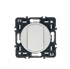 legrand-celiane-lacznik-krzyzowy-bialy-068001-067005-080261