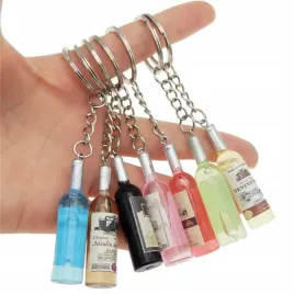breloczek-do-kluczy-butelka-wina-alkohol-do-torebki-ozdoba