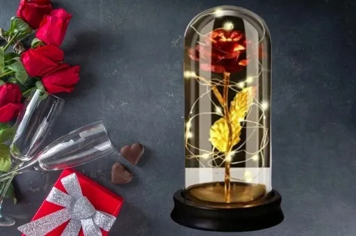 wieczna-roza-w-szkle-swiecaca-led-prezent-pudelko-grawer-walentynki