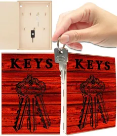 zamykana-skrzynka-na-klucze-szafka-kasetka-wieszak-7-haczykow