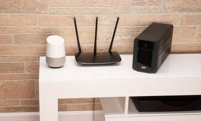 zasilacz-ups-apc-bx750mi-producent-apc