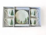 swiateczne-choinki-filizanki-porcelanowe-espresso-ze-spodkami-w-ozdobnym-pu