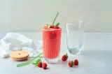 ouessant-szklanka-ze-szklana-slomka-i-pokrywka-400-ml