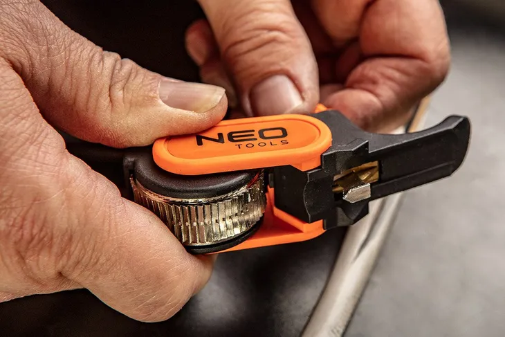 neo-01-400-sciagacz-izolacji-model-01-400