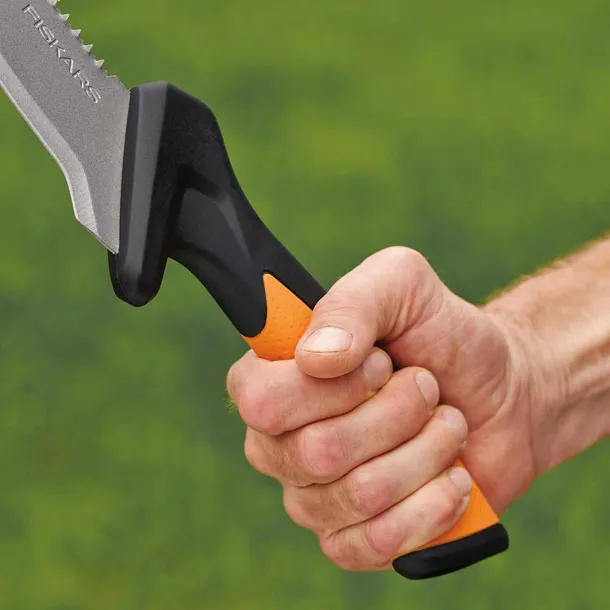 fiskars-tasak-z-pila-solid-marka-fiskars-kod-producenta-1051233