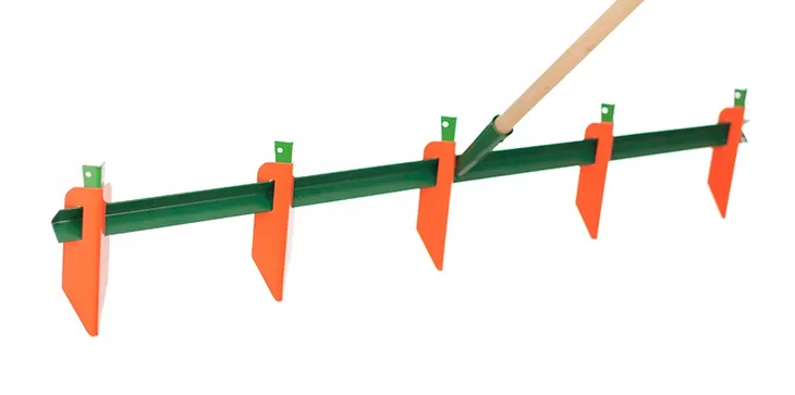 obsypnik-duzy-plug-radelko-do-ogrodu-stan-nowy-waga-narzedzia-1-kg